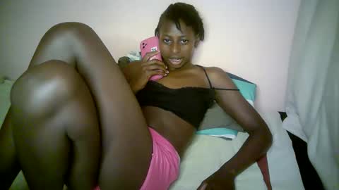 Snapshot of therry_heart chatting on September 13, 7:02 pm hearty online show from September 13, 7:02 pm