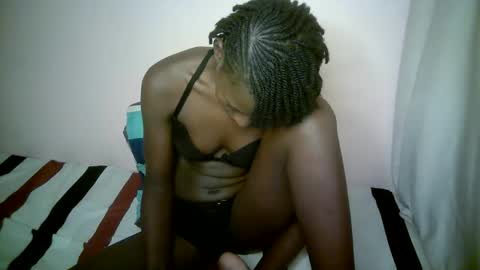 Snapshot of therry_heart chatting on September 14, 9:19 am hearty online show from September 14, 9:19 am