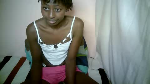 Snapshot of therry_heart chatting on September 17, 8:16 am hearty online show from September 17, 8:16 am