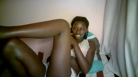 Snapshot of therry_heart chatting on September 23, 7:28 pm hearty online show from September 23, 7:28 pm