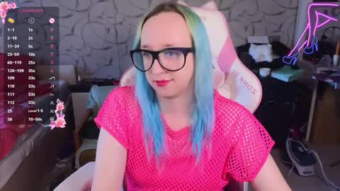 Snapshot of thetrixy chatting on March 20, 3:28 pm The Great And Powerful Trixie online show from March 20, 3:28 pm