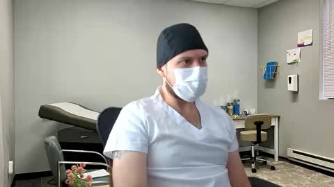 Snapshot of thewrongdoctor chatting on November 22, 10:14 am WrongDoctor online show from November 22, 10:14 am