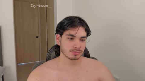 thiaan__ online show from January 17, 9:51 pm