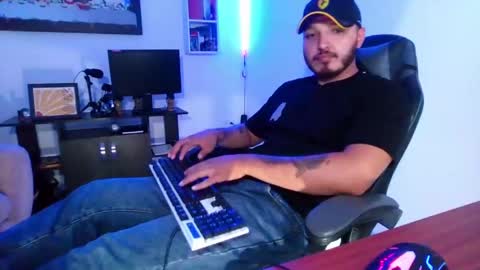thiago_420 online show from May 16, 12:07 am