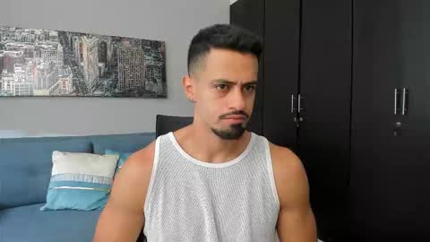 thiago_driussi online show from November 16, 12:33 pm