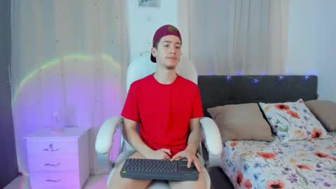 Manuel online show from January 12, 3:01 am