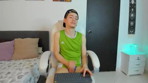 Manuel online show from February 26, 7:29 am