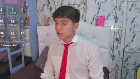 Snapshot of thiago_kozak chatting on April 20, 1:36 pm thiago online show from April 20, 1:36 pm