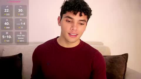 Snapshot of thiago_l chatting on March 11, 3:26 am Just Thiago online show from March 11, 3:26 am