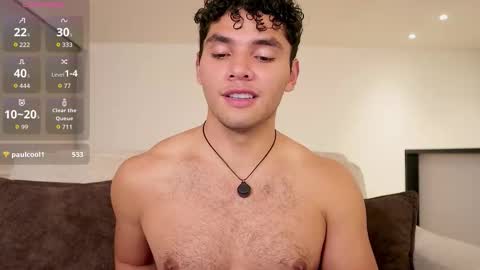 Snapshot of thiago_l chatting on November 26, 3:07 am Just Thiago online show from November 26, 3:07 am