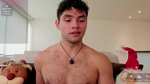 Snapshot of thiago_l chatting on December 19, 4:14 pm Just Thiago online show from December 19, 4:14 pm