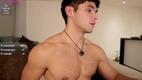 Just Thiago  online show from May 17, 4:10 am