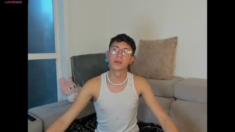 thiago_n_sam online show from July 26, 11:11 pm