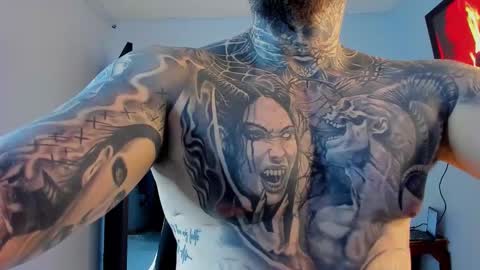 Snapshot of thiago_pg chatting on February 9, 12:14 am thiago online show from February 9, 12:14 am