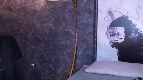 Thiago online show from December 18, 12:22 pm