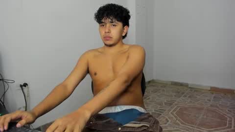 Thiago online show from November 29, 3:26 pm