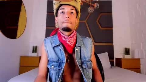 ThiagoFerreti online show from November 18, 7:29 pm