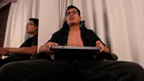 thiagovega_ online show from June 12, 5:06 am