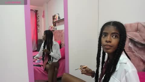 thianahorny online show from October 30, 1:12 pm