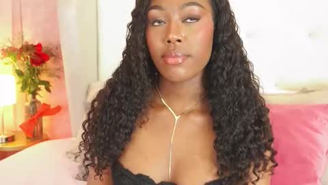 ThianaLopez online show from February 12, 10:27 pm