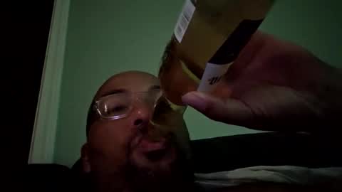 Snapshot of thick_cock_al chatting on October 20, 2:45 am thick_cock_al online show from October 20, 2:45 am