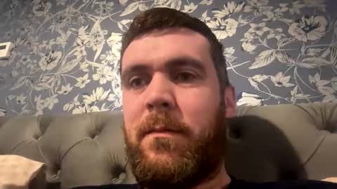 Snapshot of thickandmeaty9incher chatting on September 16, 12:28 pm thickandmeaty9incher online show from September 16, 12:28 pm