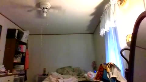 thickassazn93 online show from November 3, 6:09 pm