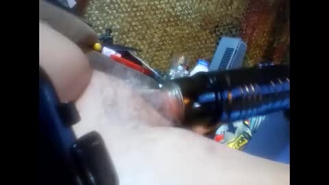 Snapshot of thickcock00088 chatting on January 3, 1:25 pm thickcock00088 online show from January 3, 1:25 pm