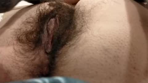 Snapshot of thickforest chatting on December 17, 1:27 pm MilkyChoco online show from December 17, 1:27 pm