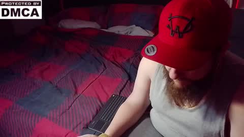 Snapshot of thickhandsomeman chatting on January 7, 1:38 am ThickHandsomeMan online show from January 7, 1:38 am