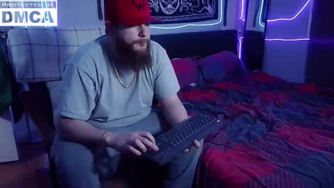 Snapshot of thickhandsomeman chatting on January 9, 10:41 pm ThickHandsomeMan online show from January 9, 10:41 pm