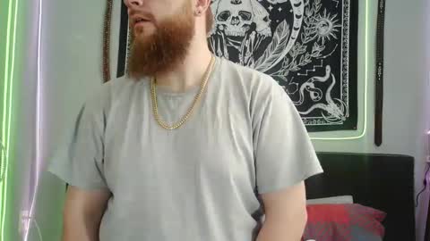 Snapshot of thickhandsomeman chatting on January 17, 4:57 pm ThickHandsomeMan online show from January 17, 4:57 pm