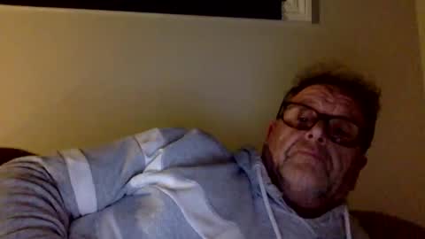 Snapshot of thickjuicymushroom chatting on November 4, 12:37 pm thickjuicymushroom online show from November 4, 12:37 pm