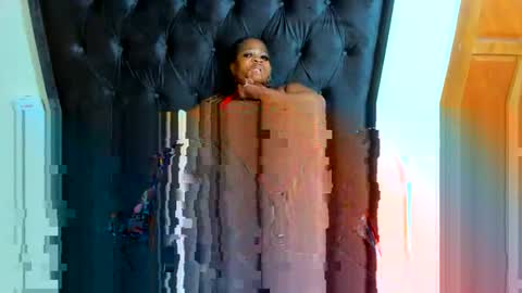 thickleeyanaxx online show from February 25, 7:34 pm