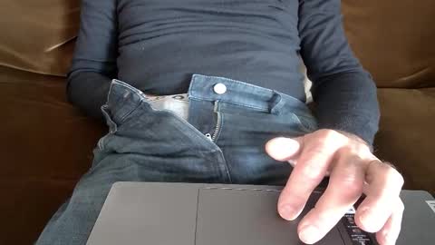 Snapshot of thickrum chatting on January 16, 9:46 am Thickru online show from January 16, 9:46 am