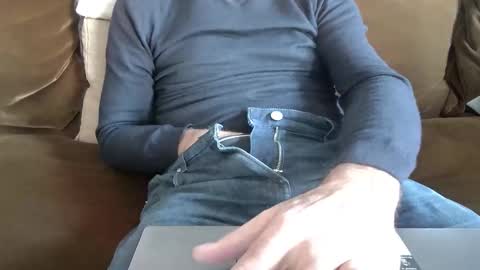 Snapshot of thickrum chatting on January 17, 2:11 pm Thickru online show from January 17, 2:11 pm