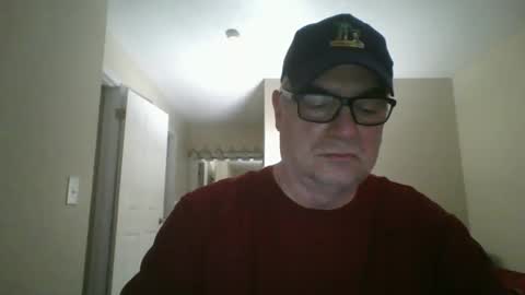 Snapshot of thickwhiteload chatting on December 21, 5:40 pm thickwhiteload online show from December 21, 5:40 pm