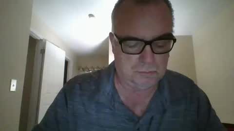 Snapshot of thickwhiteload chatting on October 11, 9:02 pm thickwhiteload online show from October 11, 9:02 pm