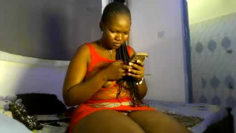 thickyass12 online show from June 29, 8:42 am