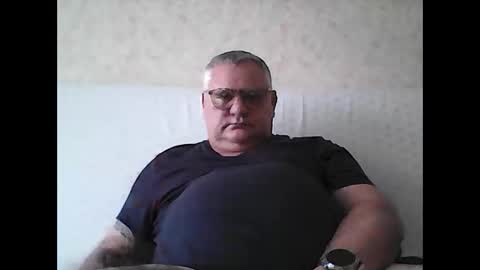 Snapshot of thierrysymp chatting on October 21, 3:57 pm Thierrysymp online show from October 21, 3:57 pm