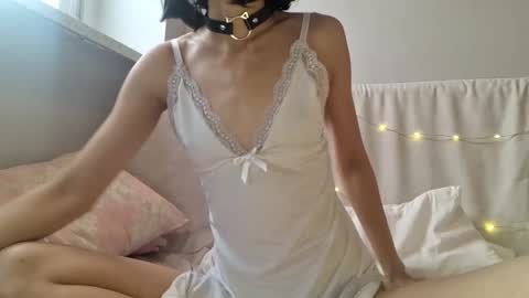 Snapshot of thifa2x chatting on January 12, 12:43 pm thifa2x online show from January 12, 12:43 pm