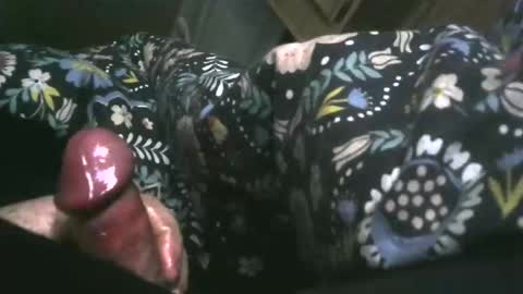 Snapshot of thisbloke96 chatting on November 28, 5:48 pm thisbloke96 online show from November 28, 5:48 pm