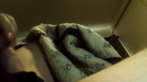 Snapshot of thisbloke96 chatting on February 21, 11:39 pm thisbloke96 online show from February 21, 11:39 pm