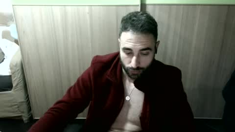 Thomas online show from December 23, 8:14 pm