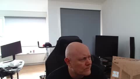 thomas315627 online show from March 23, 1:37 pm