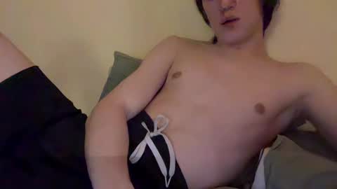 Snapshot of thomas__walker chatting on February 24, 5:20 pm Thomas online show from February 24, 5:20 pm
