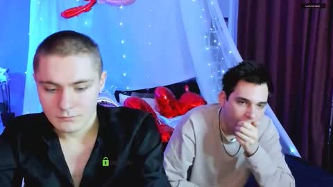 thomas_crow online show from February 26, 9:52 am