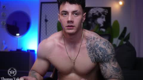 Thomas Falcon online show from January 28, 5:22 am