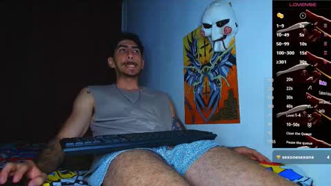 Snapshot of thomas_ks11 chatting on October 30, 11:27 pm thomas_ks11 online show from October 30, 11:27 pm