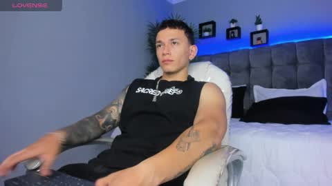 Thomas online show from April 4, 1:41 pm